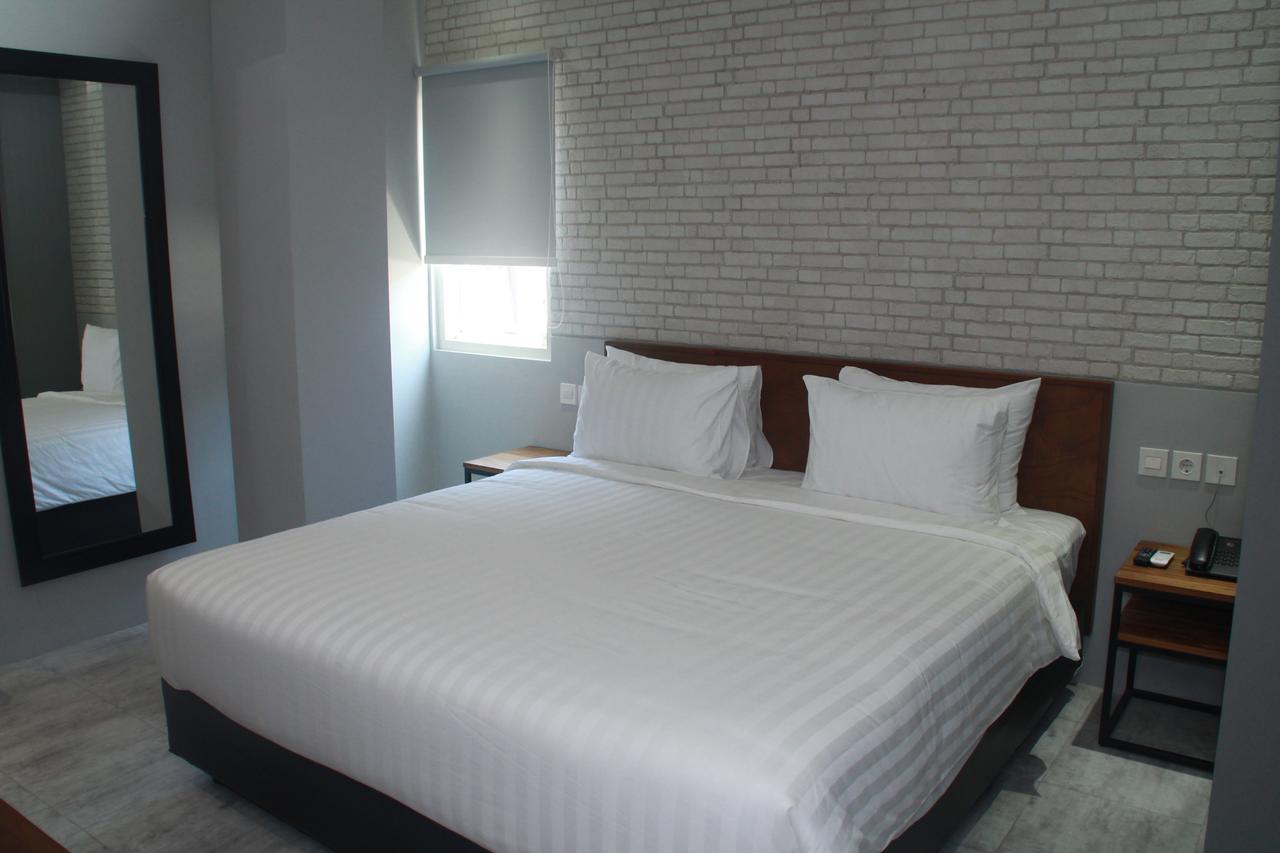 Nite & Day Surabaya - Kedungdoro Hotel Exterior photo