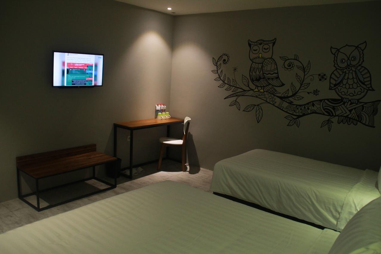 Nite & Day Surabaya - Kedungdoro Hotel Exterior photo