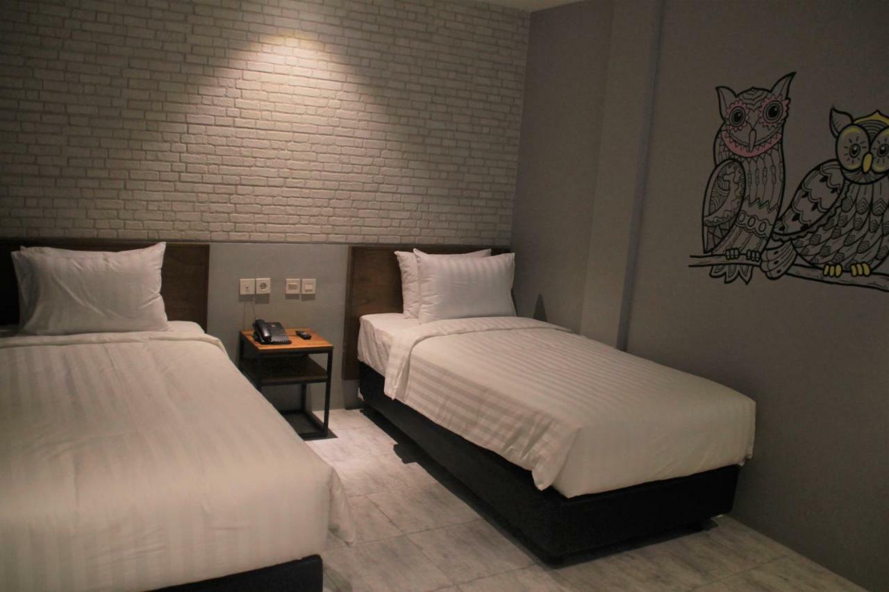 Nite & Day Surabaya - Kedungdoro Hotel Exterior photo